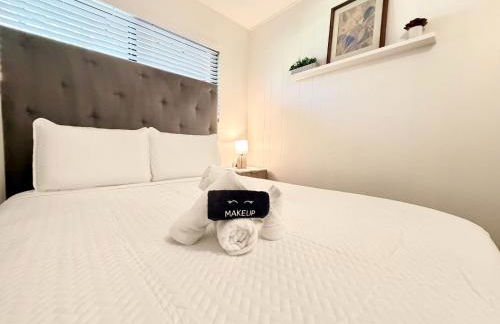 Echo by Coast to Cactus - Family-Friendly Home - Photo 7