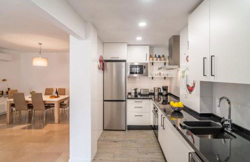 Casa Playa Guadalmar, beautiful apartment in front of the sea, wifi, AC, smart TV, Private parking - Photo 22