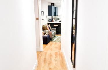 Gorgeous Newly Renovated 2 Double Bed Flat - Foto 24