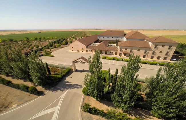 Hotel de Bodegas Hacienda Albae - Photo 38