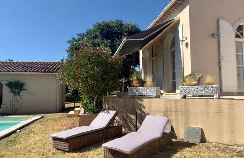 Les Lauriers Roses air-conditioned villa with garden and swimming pool - Photo 26