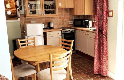 Butterfly Lodge quirky rural home stunning views - Photo 8