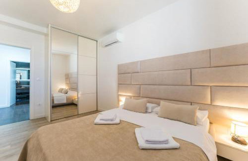 GrandPalazzo with rooftop swimming pool - Foto 60