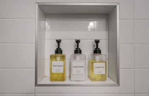 Modern Luxe Townhome with Rooftop Cinema - Foto 38