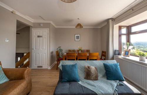 Parking - Garden - Views - M4 Work Stay - Photo 17