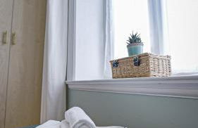 Burlington Mansions - Stunning Coastal Apartment - Photo 18