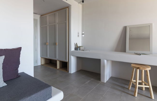 Poseidon of Paros - Photo 63