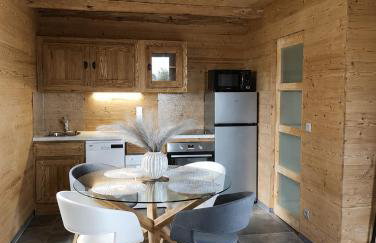 CHALET COSY A LA MONTAGNE AVEC SAUNA TONNEAU situé à St Laurent en Grandvaux - Proche lacs cascades et pistes de ski - Foto 1
