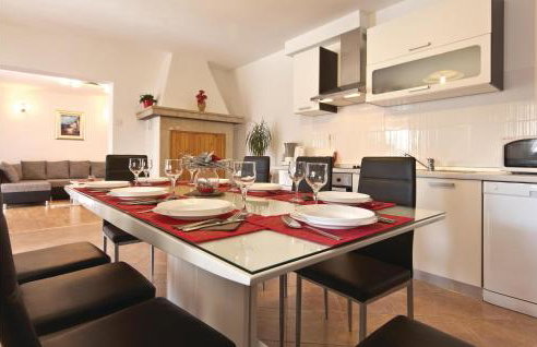 Amazing Home In Frkeci With Wifi - Foto 27