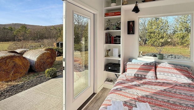 Zen Box Farm Brought to you by GetAway Vacations - Foto 2, Habitación