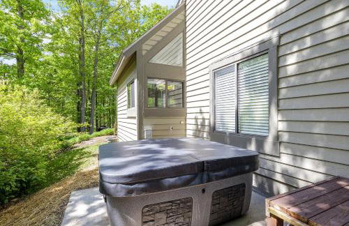 Charming Getaway l recently renovated l Hidden Valley l 4BR+3Bath l Hot Tub - Foto 24