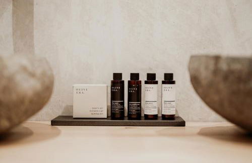 Kalani Residence - Photo 18