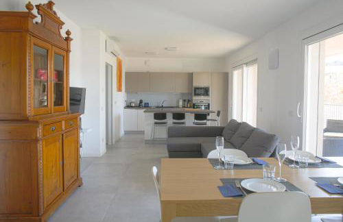 BnButler - Govone - Ampio e Luminoso Appartamento con Terrazza - Foto 1