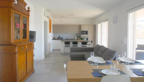 BnButler - Govone - Ampio e Luminoso Appartamento con Terrazza - Foto 1