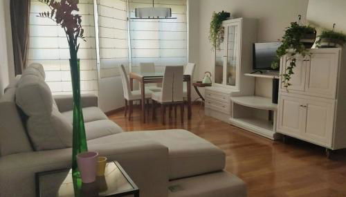 Acogedor apartamento playa Usil a 600 m de la playa - Foto 1