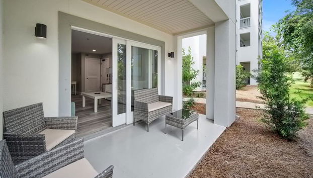 Quiet PCB Condo at The Cay! Porch, Free Parking - Foto 3, Habitación