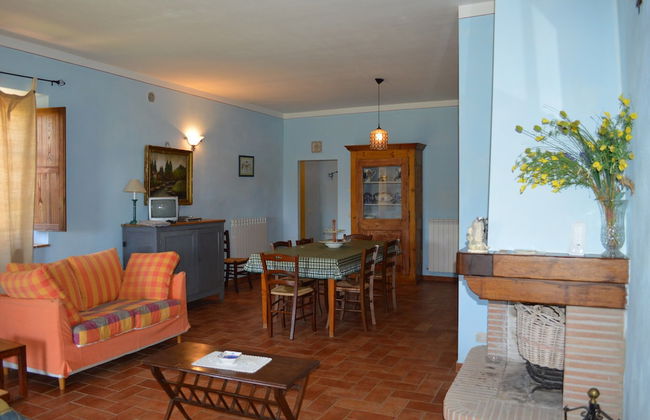 Large Apartment With Shared Swimming Pool in Crete Senesi - Foto 9