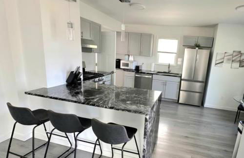 Movie Game Room & Fire Pit Luxury Spacious Home - Foto 7