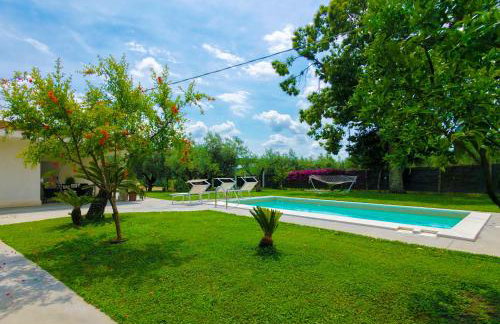 VILLA LA BOUGANVILLEA - Countryside Villa with Private Pool, Surrounded by Nature in VELLETRI - LAZIO - Foto 40