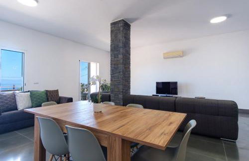 GuestReady - Spacious stay with sea views - Foto 11