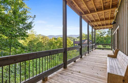 Surreal Views Outdoor Fireplace Pool Table Hot Tub - Foto 35