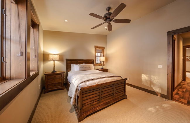 Wilderness Club Lakefront Lodge - Photo 2