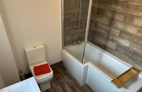 PARK VIEW, 6 bed family home, wifi parking, garden - Foto 18