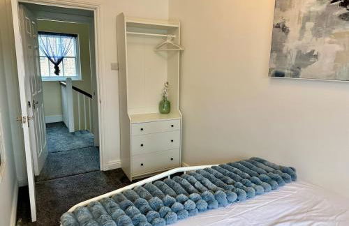 Beautiful Grade 2 Home in centre of Newcastle-St James Park FREE CITY PARKING - Foto 34