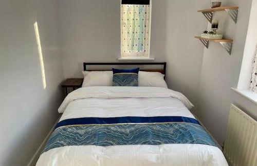 Semi Detached House in Aldershot - Foto 27