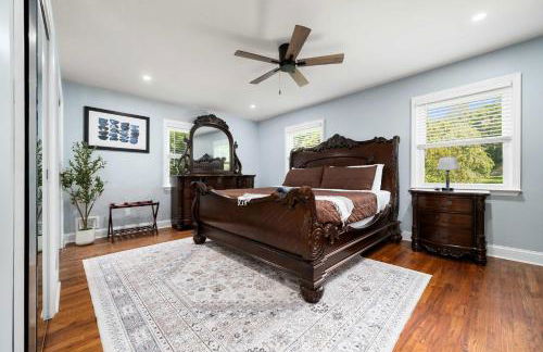 Spacious 6BR Getaway Game Room Firepit NYC - Foto 17