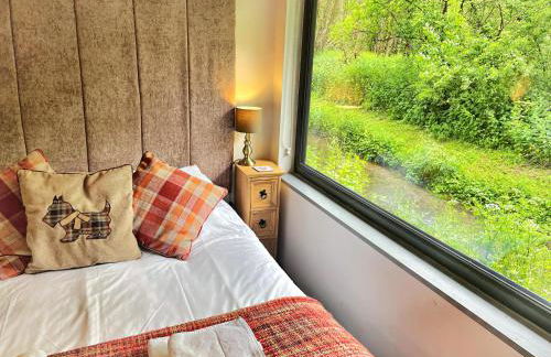 Arc Pod-HotTub- Dog Friendly - Longleat - Bath - Photo 9