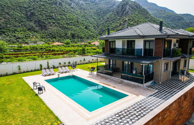 VILLA SEMI - Photo 31