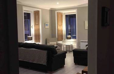 Tarbert large, bright, 4 bedroom flat with harbour views - Foto 1