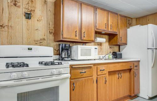 South Twin Lake Cabin with Seasonal Dock and Slip! - Foto 23