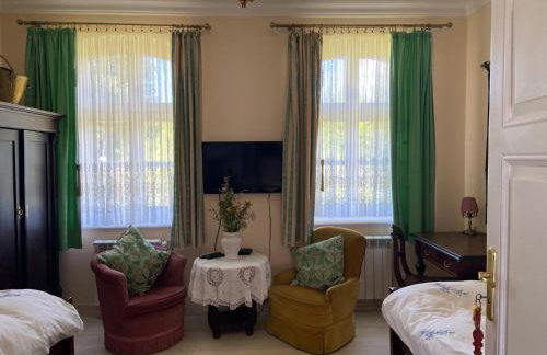 Jeleńczówka Alte Dorfschule - Foto 16