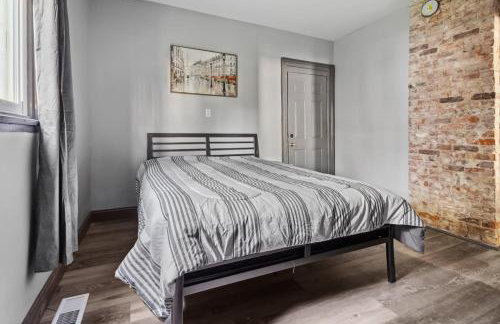 Quiet 3BR Vacation Spot-Minutes to Niagara Falls USA - Foto 8