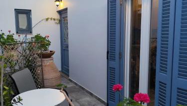 BlueHouse III - Photo 2