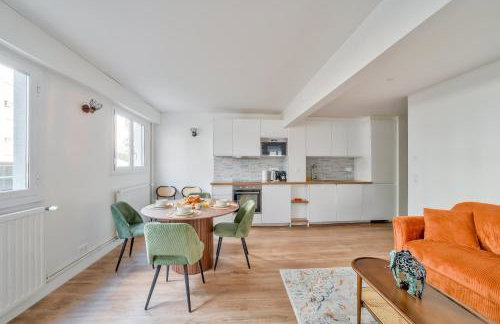 Spacious & Bright 2BR Apartment - Heart of 15th - Photo 3