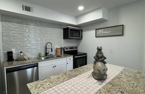 2BD - 4 Dallas l FIFA READY l 5 Min from Love Field - Foto 10