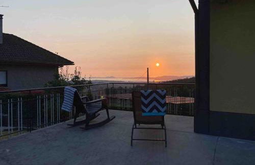 Ático con vistas y aparcamiento gratuito - Foto 14