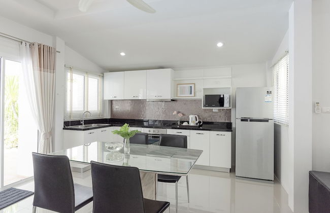 BaanPromphun Pool Villa by BV - Foto 20