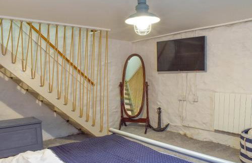 Campbell Cottage - Photo 13