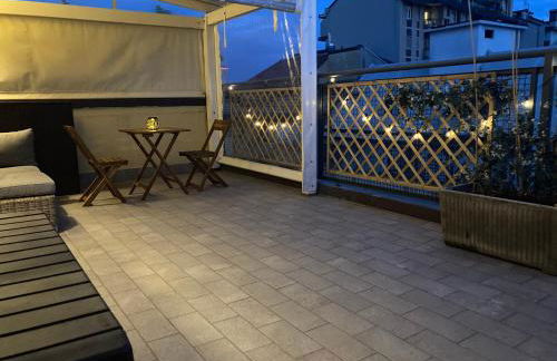 Monolocale con ampio terrazzo - Foto 28