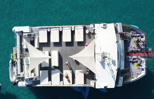 Aftersun em Catamarã - Apenas Adultos - Saindo de Platja d'en Bossa - Foto 3