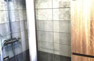 Gîte Papillon 6 à14 personnes - Jacuzzi - Foto 25