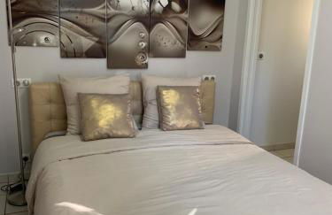 Le Cocon en pierre au coeur du Verdon gîte "Le Repos Des Chênes" - Foto 8