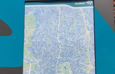 Bonito Apto Cinco Torres Plaza Castilla - Foto 48