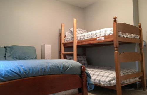 Lakefront Home 4 Bedroom 4 Bath Sleeps 12 - Foto 42