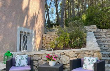 T2 avec jardin et piscine privée - Photo 10