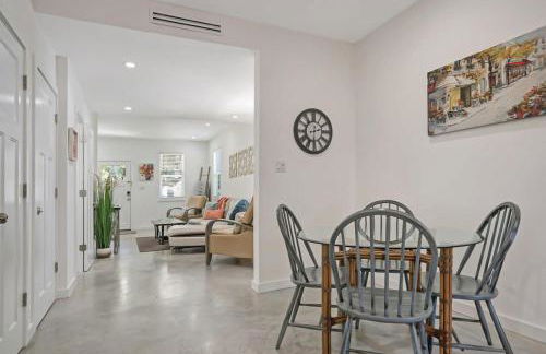 Downtown Home with Hot Tub, BBQ, Near Ice Plant! - Foto 11